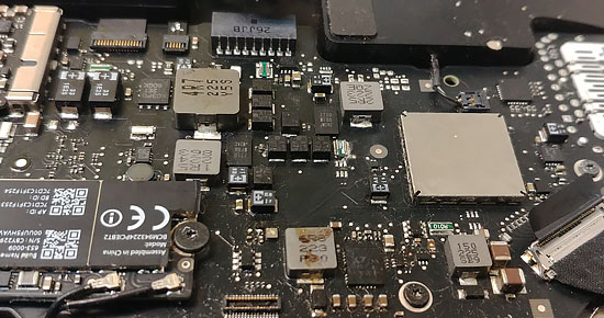 zalany laptop Ustron